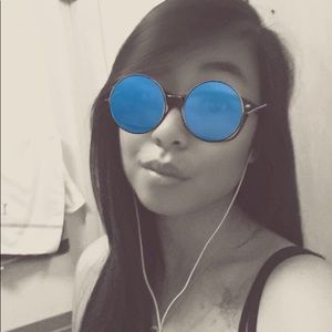 Meet your Posher, Kathleen